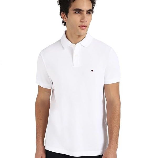 Tommy Hilfiger Men's Solid Regular Fit T-Shirt