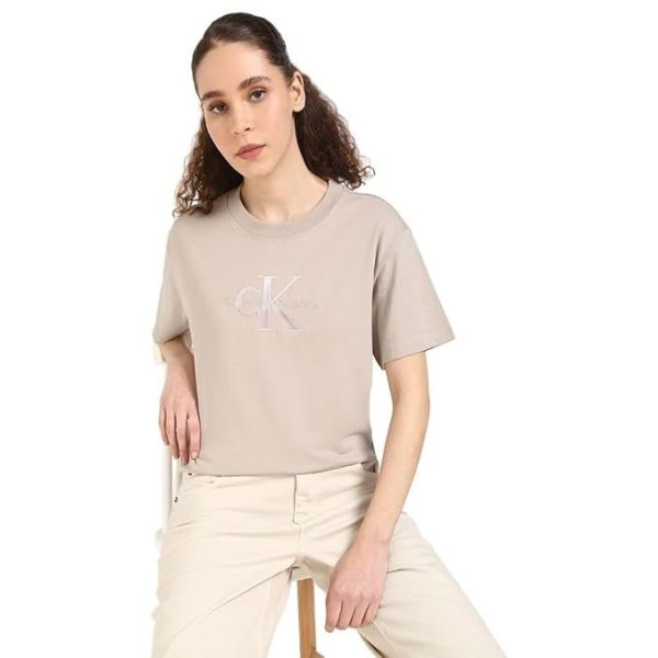 Calvin Klein Jeans Women's Solid Relaxed Fit T-Shirt